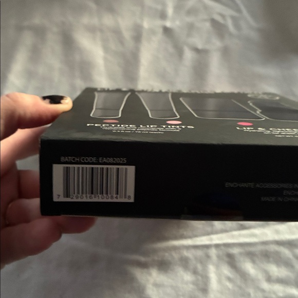 Lip & Cheek Collection Set - Picture 3 of 3